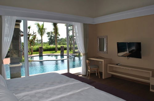 Photo 2 - Room in Villa - Kori Maharani Villas - Lagoon Pool Access 6