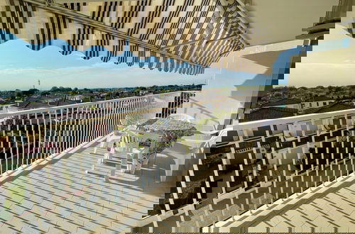 Foto 1 - Luminous Flat With Terrace 250m From the sea