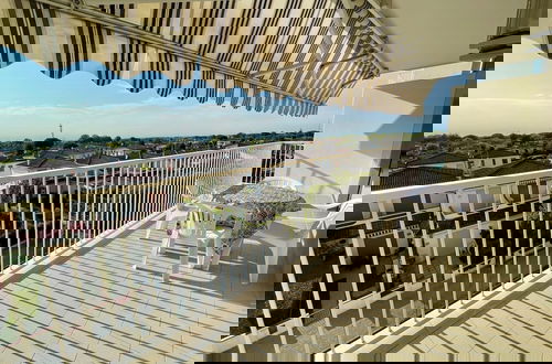 Photo 6 - Luminous Flat With Terrace 250m From the sea