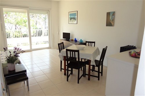 Foto 5 - Renovated Apartment With sea View Terrace