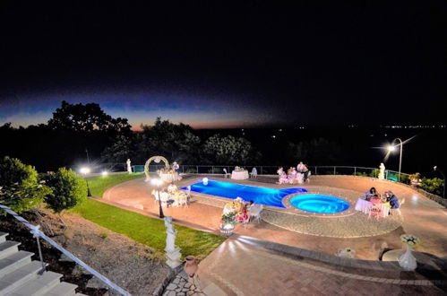 Photo 40 - pool and Jacuzzi - Charming Villa in Umbria