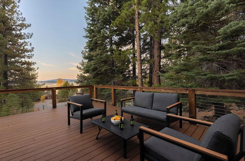 Photo 49 - Redwood by Avantstay Secluded Cabin w/ Views & Spa 5mins to Northstar