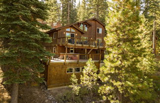 Foto 1 - Redwood by Avantstay Secluded Cabin w/ Views & Spa 5mins to Northstar