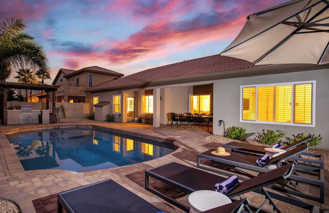 Palo Santo by Avantstay Contemporary Scottsdale Home w/ Great Outdoor Space & Pool - Foto 1