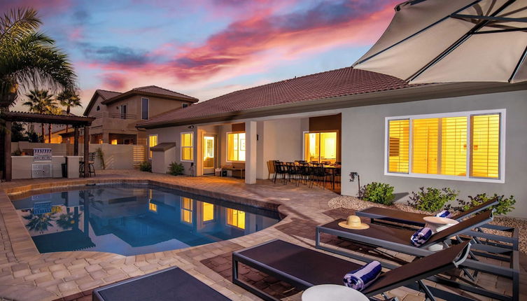 Photo 1 - Palo Santo by Avantstay Contemporary Scottsdale Home w/ Great Outdoor Space & Pool