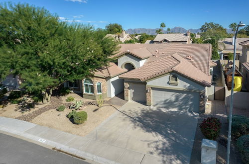 Foto 10 - Palo Santo by Avantstay Contemporary Scottsdale Home w/ Great Outdoor Space & Pool