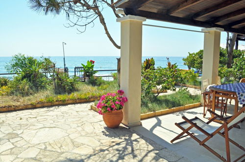 Foto 22 - Corfu Beachfront Holiday Houses Yannis on Agios Gordios Beach