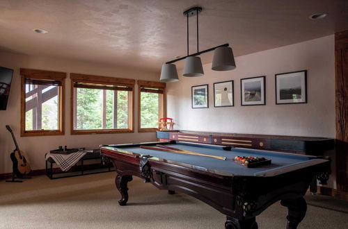 Photo 10 - Zendo by Avantstay Serene Mountain Abode w/ Hot Tub & Views