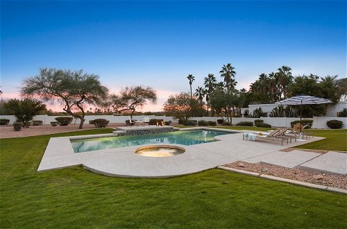 Photo 20 - Sunridge by Avantstay Glorious Scottsdale Estate w/ Pool, Hot Tub, Ping Pong & Pool Table