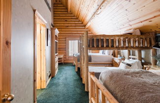 Photo 3 - Grizzly by Avantstay Rustic Big Bear Cabin w/ Hot Tub & Pool Table