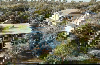 Photo 1 - Sandpiper by Avantstay Gorgeous Beachside Home w/ Spacious Yard & Chic Design