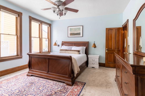 Photo 5 - Raddon by Avantstay Beautifully Restored Craftsman w/ Hot Tub in Heart of Downtown PC