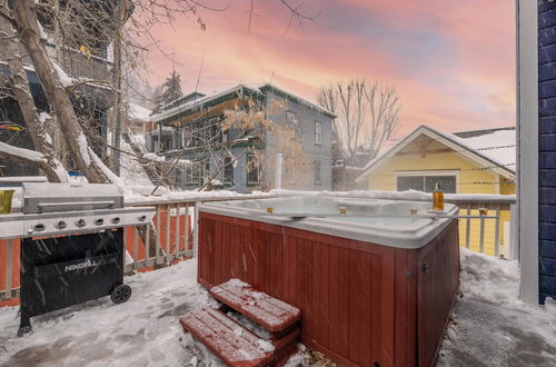 Photo 5 - Raddon by Avantstay Beautifully Restored Craftsman w/ Hot Tub in Heart of Downtown PC