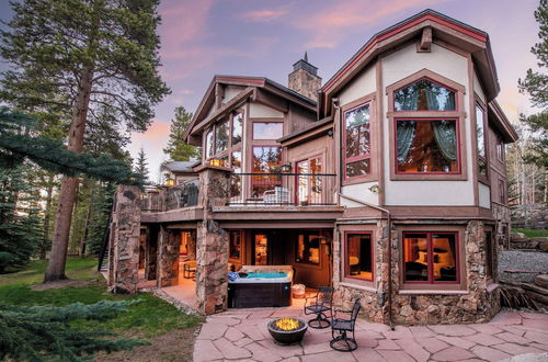 Foto 1 - Cherry Ridge by Avantstay Incredible Mountain Mansion w/ Game Room, Hot Tub & Views