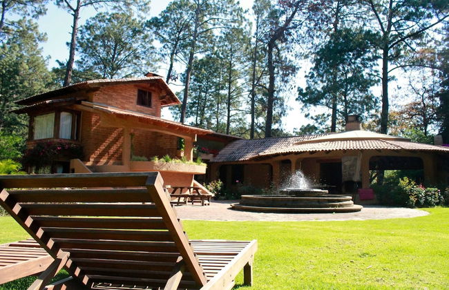 Country House In The Woods With River - Foto 32