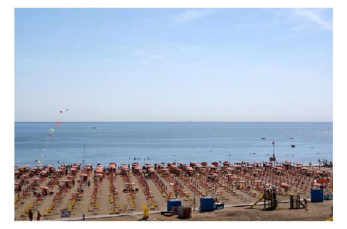 Photo 19 - Bright sea Front Apartment With Balcony