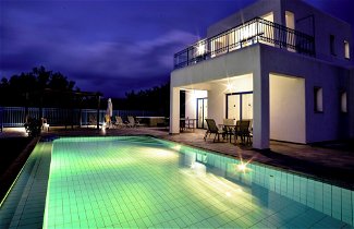 Foto 1 - Sanders Azzurro - Lovely Villa w/ Private Pool
