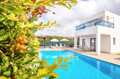 Foto 25 - Sanders Azzurro - Lovely Villa w/ Private Pool