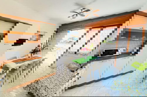 Foto 4 - Flat With Large Balcony in Bibione
