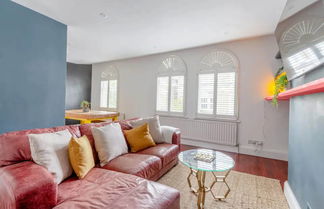 Foto 2 - Stylish 2 Bedroom Apartment Beside Putney Station