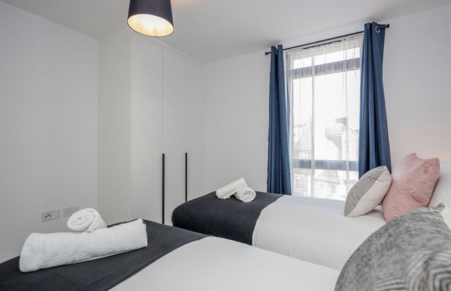 Watford Cassio Deluxe - Modernview Serviced Accommodation - Foto 2