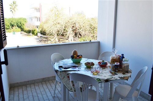 Foto 17 - Holiday Home With one Bedroom, Living Room and Balcony and air Conditioning in Torre Dell'o