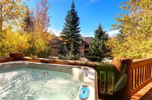 Photo 38 - KBM Resorts Deer Valley Free Winter Shuttle to Snow Park Pick up at Home, Sleeps 12, Hot Tub