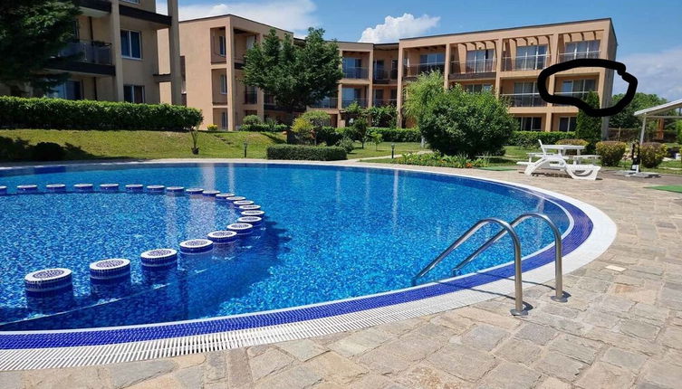 Photo 1 - nice Apartment With Swimming Pool