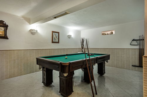 Photo 28 - Villa V5 With Private Pool and Games Room With Snooker