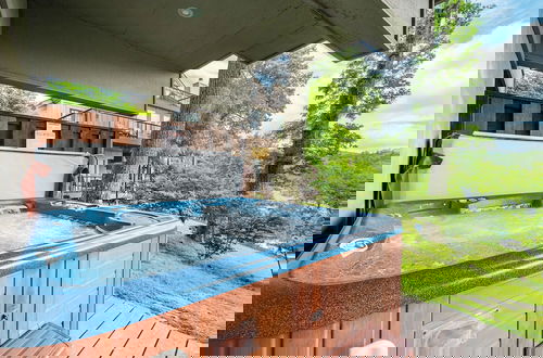 Photo 43 - 180 Degrees