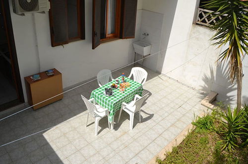 Foto 24 - Holiday Home With Equipped Outdoor Area in Torre Dell'orso