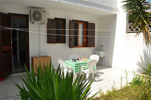 Foto 25 - Holiday Home With Equipped Outdoor Area in Torre Dell'orso