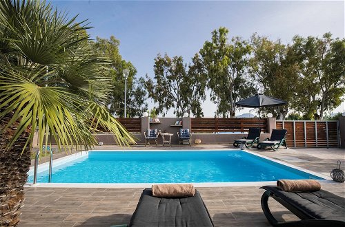 Photo 15 - Maia Luxury Pool Villa
