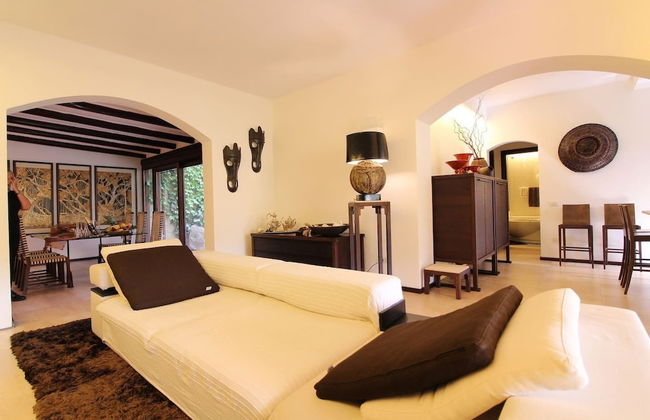 Beautiful Luxury Villa Located in Sardinia in Villasimius Near the Beaches - Foto 2