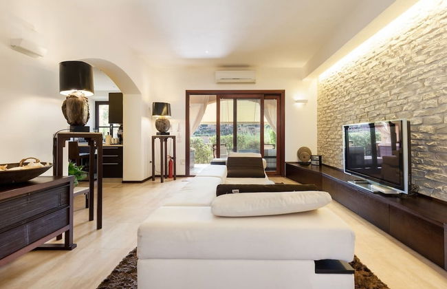 Beautiful Luxury Villa Located in Sardinia in Villasimius Near the Beaches - Foto 39