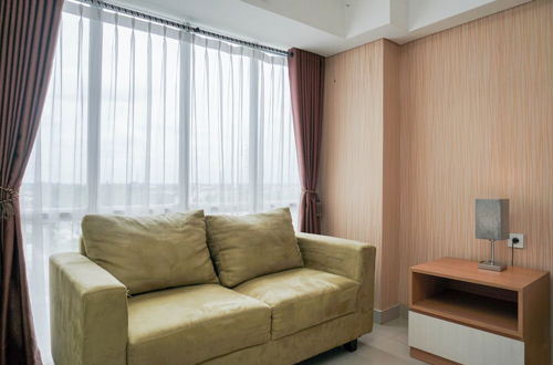 Photo 9 - Elegant and Relaxing Studio Apartment H Residence