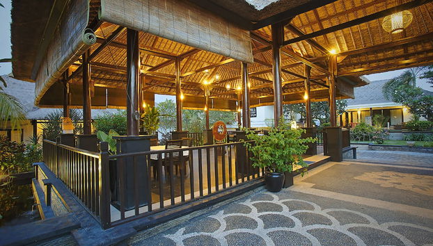 Entrada (vista interior)
