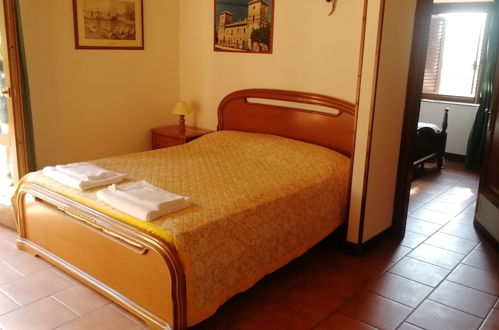 Photo 5 - Apartment for 6 People in Villa Luzi Farmhouse