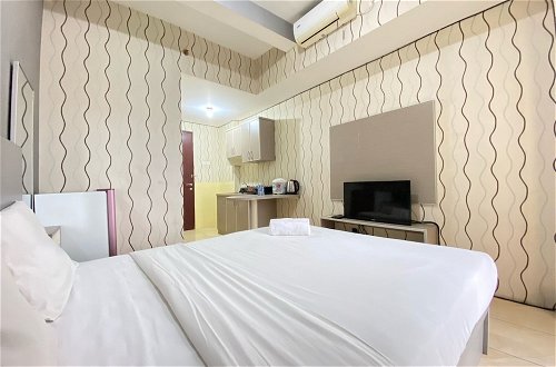 Photo 2 - Bright Studio Room Apartment Tamansari Panoramic