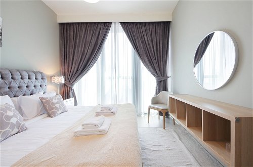 Foto 4 - Elegant 1 Bedroom in BLVD Heights