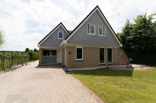 Photo 47 - Lavish Villa in Zeewolde With Sauna