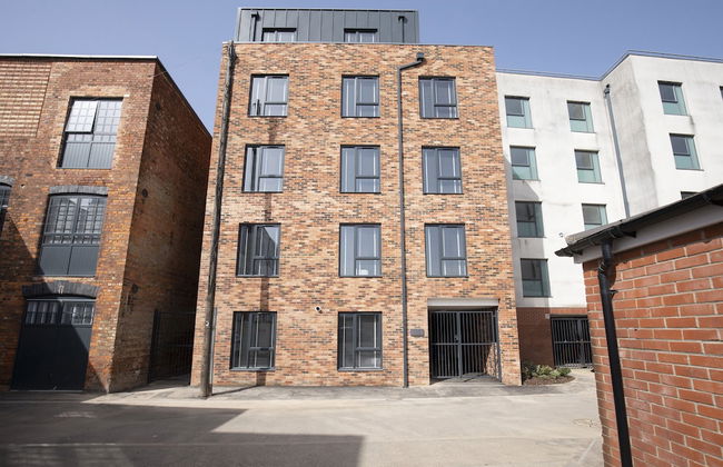 Elliot Oliver - Cosy 2 Bedroom Town Centre Apartment - Foto 17
