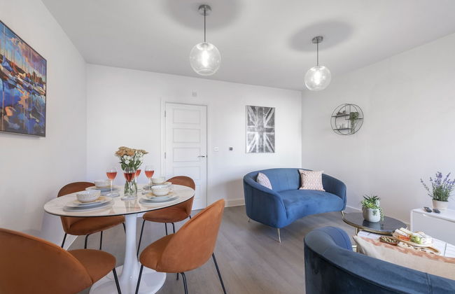 Elliot Oliver - Cosy 2 Bedroom Town Centre Apartment - Foto 12