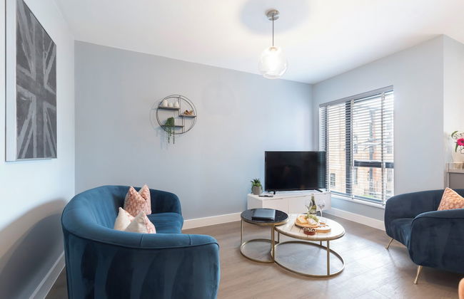 Elliot Oliver - Cosy 2 Bedroom Town Centre Apartment - Foto 8