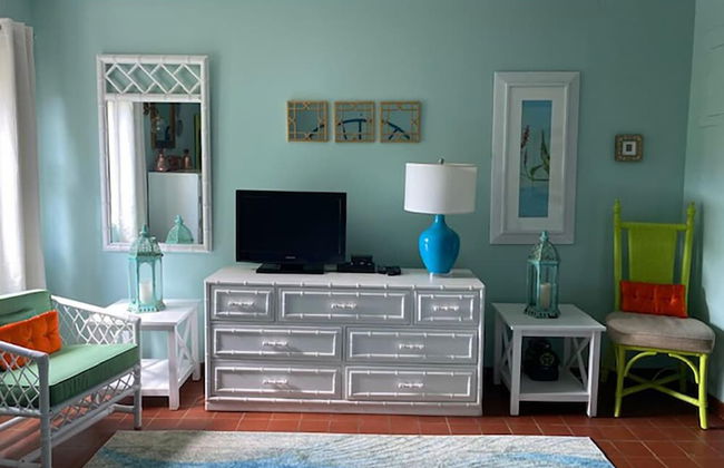 Sapphire Sanctuary by the Sea - Photo 3