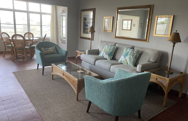 Sapphire Sanctuary by the Sea - Photo 18