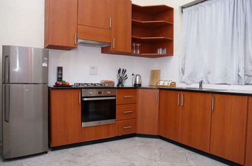 Photo 4 - Deluxe 3-bed Apartment With Swimming Pool