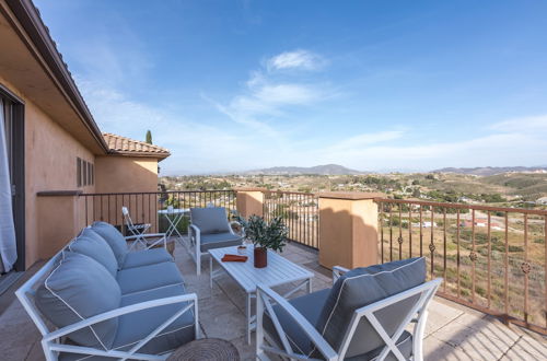 Photo 7 - Palazzo Del Sol By Avantstay Breathtaking Home w/ Mountain Views & Hot Tub