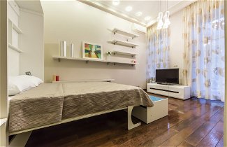 Photo 2 - Gorgeous Cozy Apartment at Horodetskogo