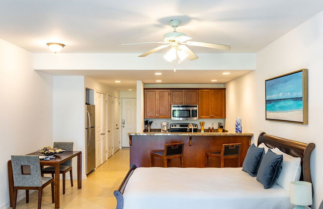 La Vista Azul Modern Condo Ocean Views - Photo 4